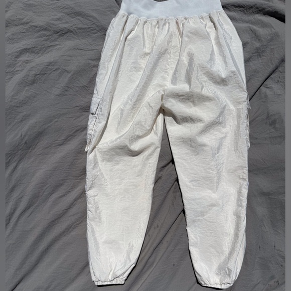 CINQ A SEPT Genevieve Satin Cargo Jogger Pants - Picture 9 of 15